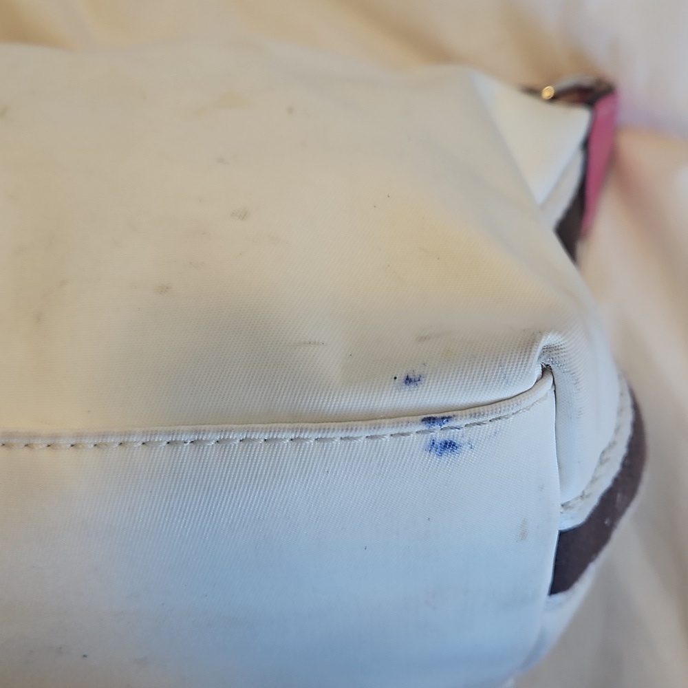 White and Pink Vintage Mini Coach Bag - Picture 8 of 11